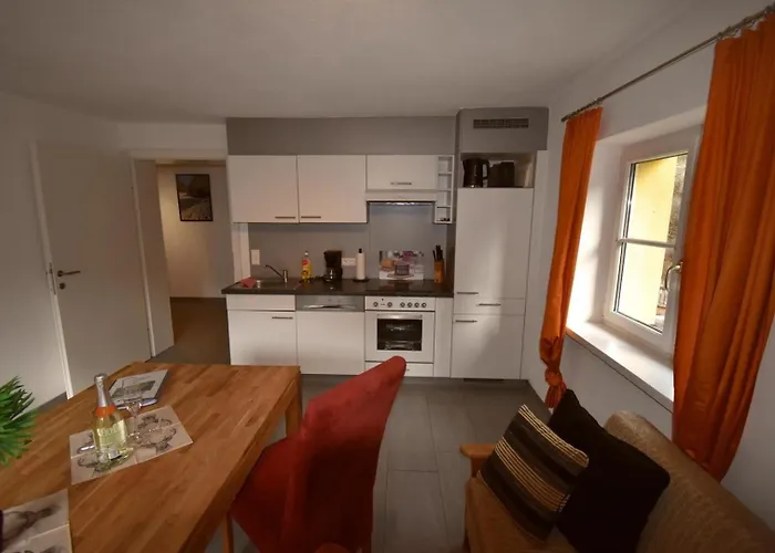 Apartament Chow Chow *